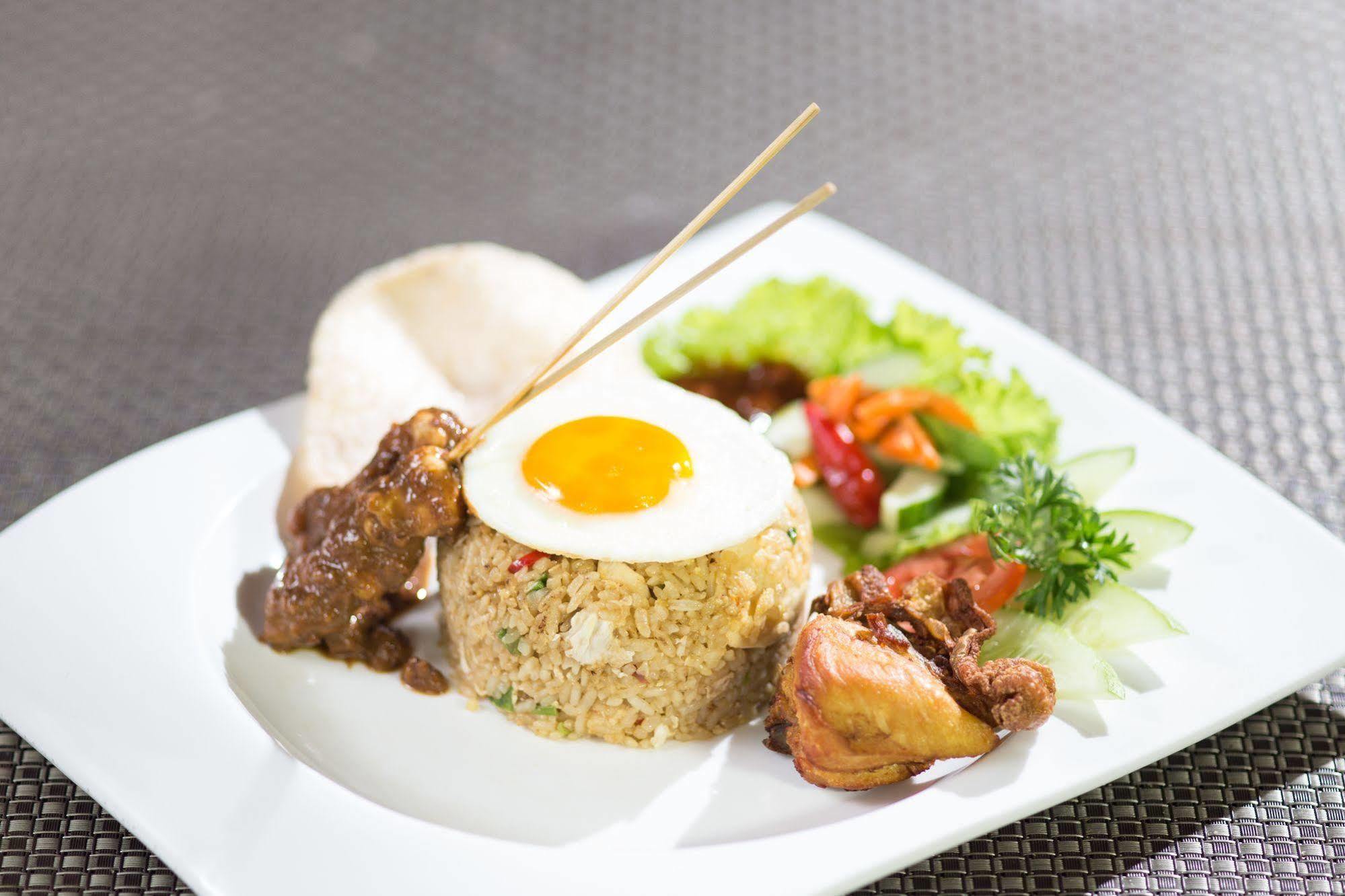 Asmila Boutique Hotel Bandung Exterior foto